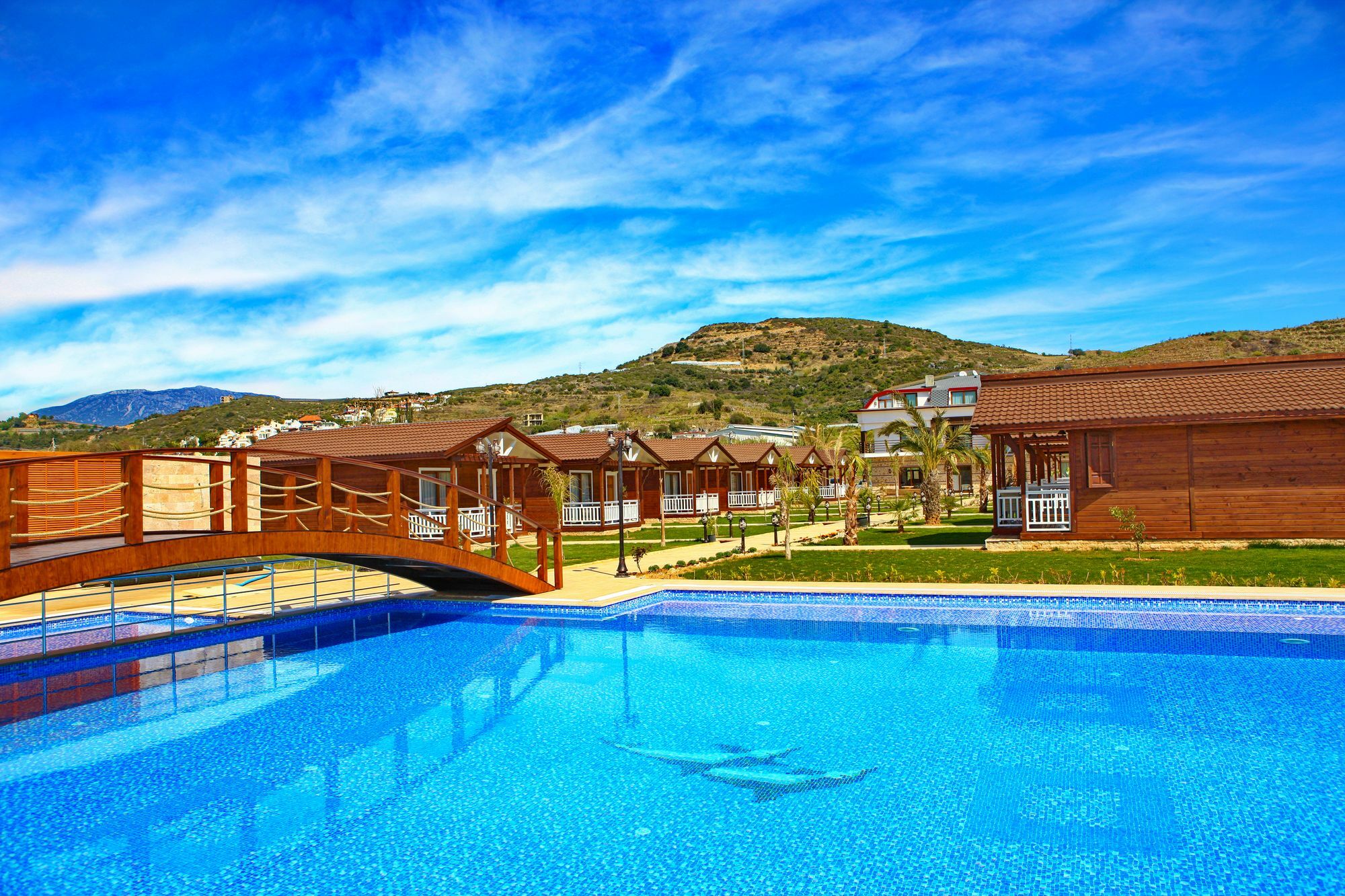 Sedir Park Bungalow Hotel มาห์มุตลาร์ ภายนอก รูปภาพ